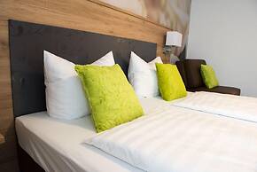 The Outlet Hotel