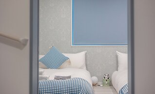 Nishikujo Maison Le Bleu Chigusa