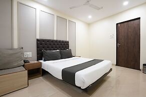 U LIFE HOTEL