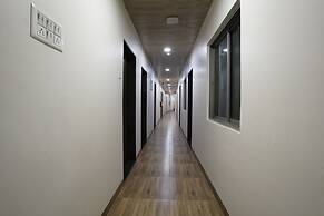 U LIFE HOTEL