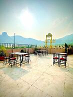Hotel SSR Palace Mount Abu