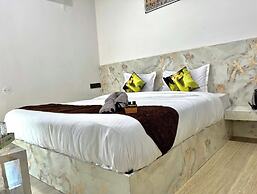 Hotel SSR Palace Mount Abu