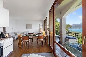 Mon Reve Lake View Pool, Stresa