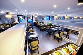 Hanoi Indochine Premium Hotel