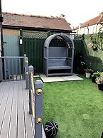 Private Flat in Wrose, Shipley, Bradford
