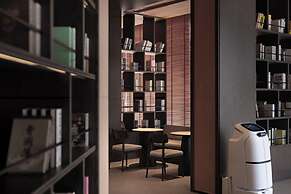 CNHOL RADIENT HOTEL