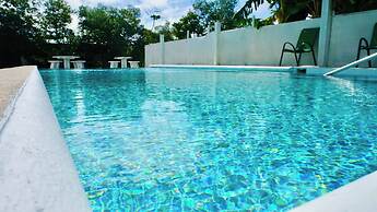 See Belize Tranquil Sea View Studio With