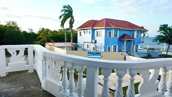 See Belize Tranquil Sea View Studio With