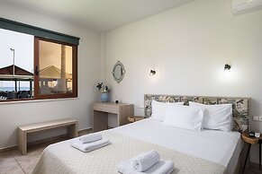 La Palma Beachfront Suites