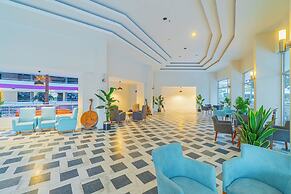 Pyxis Point Hotel - All Inclusive