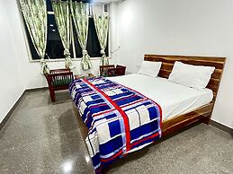 Hotel Mid Town