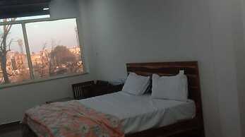 Hotel Mid Town