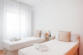 Stay U-nique Apartment Ayala