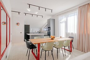 Niabi 3BDR Mansard
