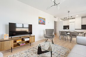 Stay U-nique Apartment Martiricos II
