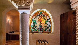 Lagoon Cave Suites