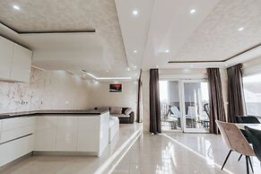 Aurelia Pool Apartments