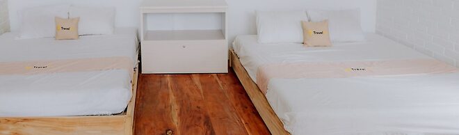 White Cabin By Travelink