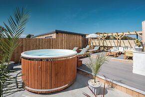 Elements Suites