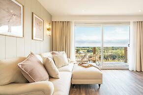 Elements Suites