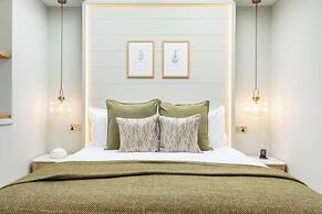 Elements Suites