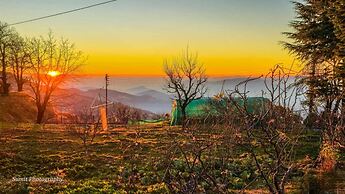 Morning Breeze Homestay Kanatal