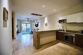 Premium Condo With Terrace Pool View