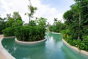 Luxury Penthouse w Private Pool Stunning Views