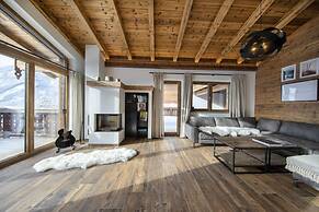 Chalet With ski Access, Neukirchen