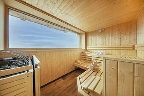 Ski-friendly Chalet in Neukirchen