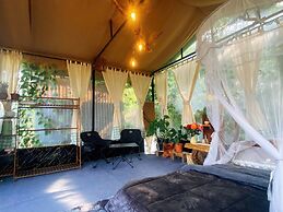Mây Glamping