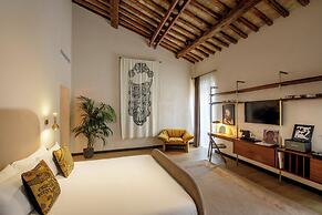 Palazzo Serpe Suites near Colosseum