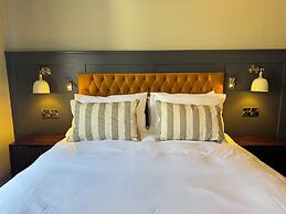 The Black Lion Hotel