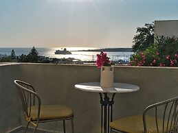 Parousia Luxury Apartments