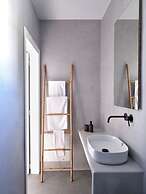 Parousia Luxury Apartments