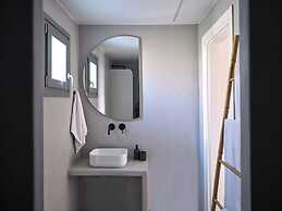Parousia Luxury Apartments
