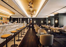 MYTHIC SANA Downtown Suites - New Opening