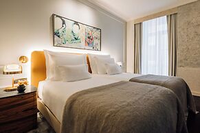 MYTHIC SANA Downtown Suites - New Opening
