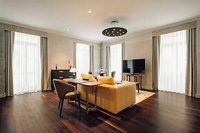 MYTHIC SANA Downtown Suites - New Opening