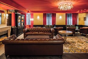 MYTHIC SANA Downtown Suites - New Opening