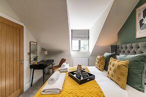 Chelmsford Loft 5 Penthouse