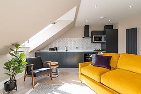 Chelmsford Loft 5 Penthouse