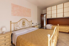 Residence 3 Trilo&Suites