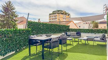 100 Le Riviera in Cannes