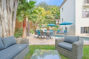 007 Villa Deva in Cannes