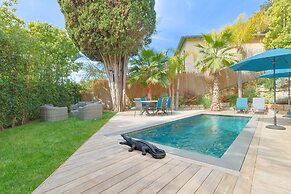 007 Villa Deva in Cannes