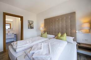Chalet With Ski Access, Neukirchen