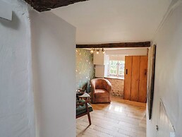 Upper Cottage