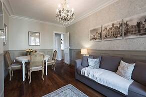 Le Triomphe Elysees - Ternes