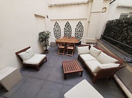 La Terrasse Du Sorbonne